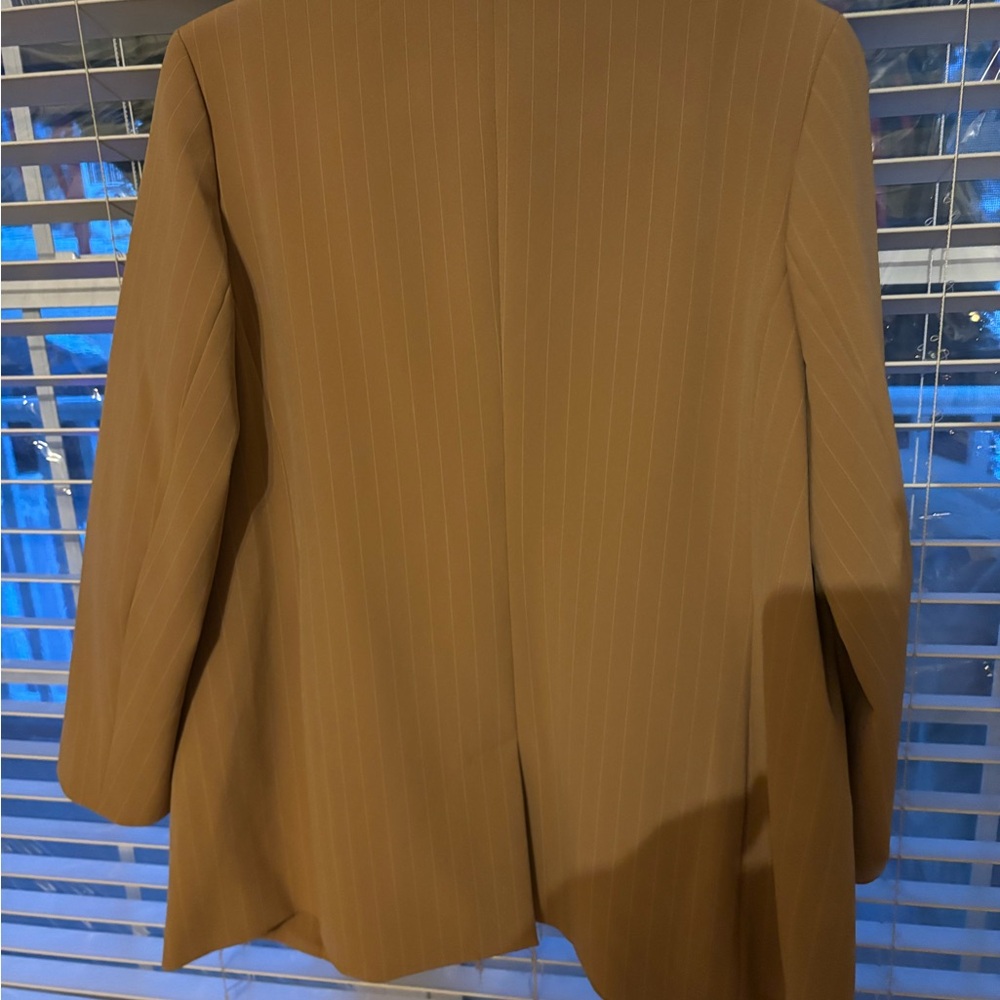 Express Brown Pinstripe ladies Blazer - Picture 6 of 8